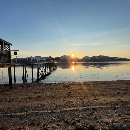 Skittenelv & Camping