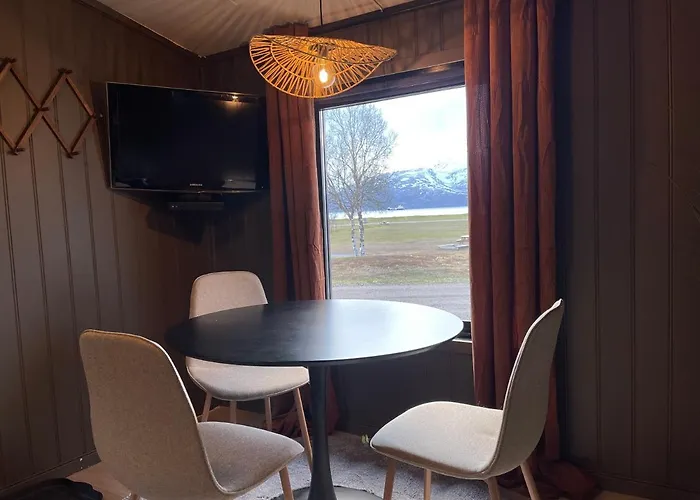 Skittenelv & Camping